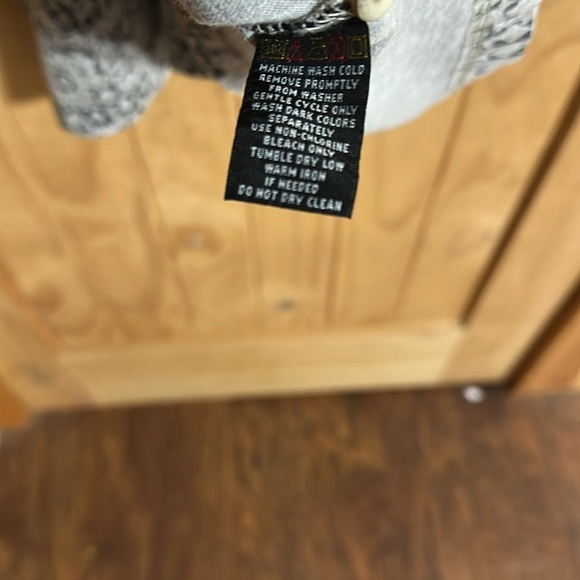 Vintage Greg Norman Collection Tan and black Polo - Picture 5 of 6